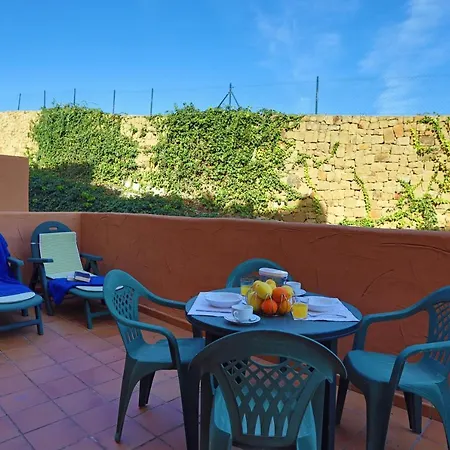 R25 Modern Bright 2 Bedroom Marbella