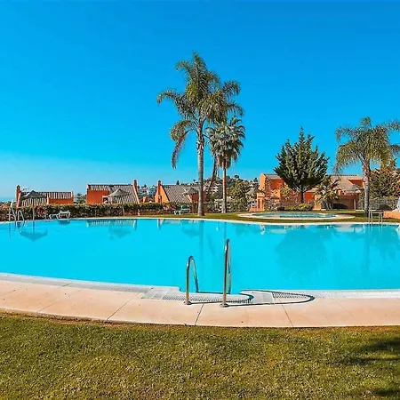 Apartman R25 Modern Bright 2 Bedroom *